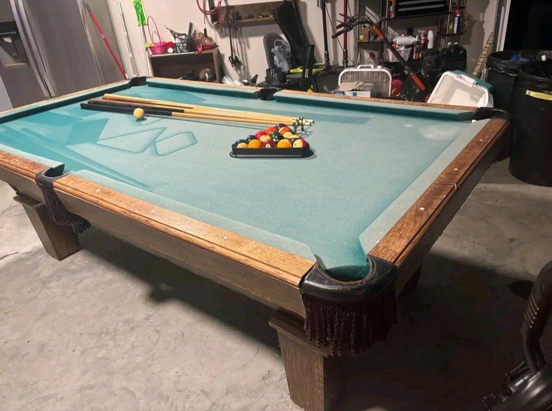 Olhausen Pool Table 8ft X 4ft - Augusta, Georgia - FleaMarketBay