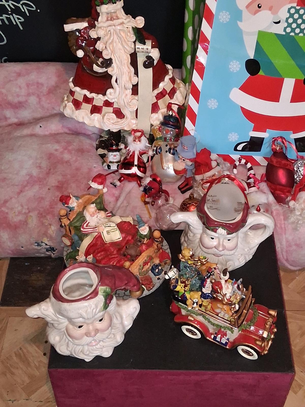Christmas bundle - Fort Smith, Arkansas - FleaMarketBay