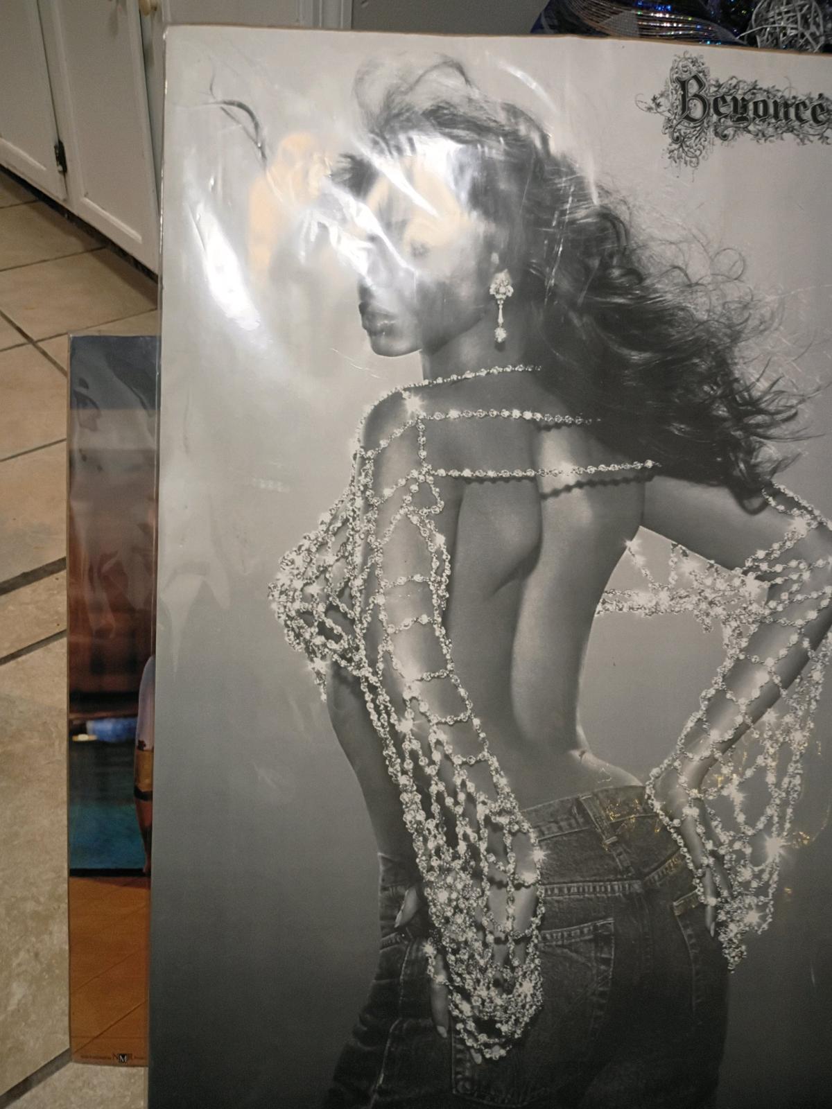beyonc post good condition - Chattanooga, Tennessee - FleaMarketBay