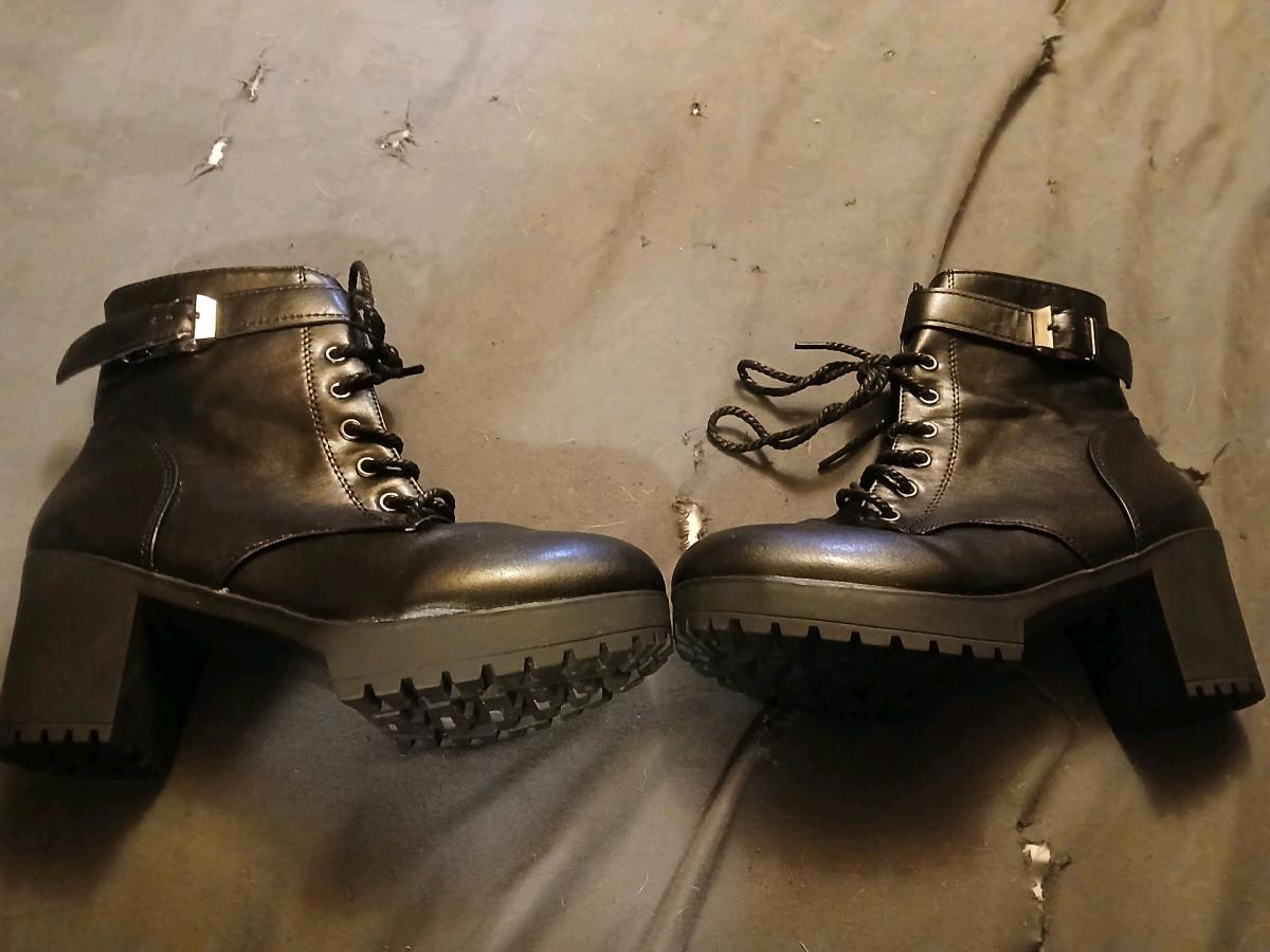 woman Lace up high heel ankle boots - Acme, Louisiana - FleaMarketBay