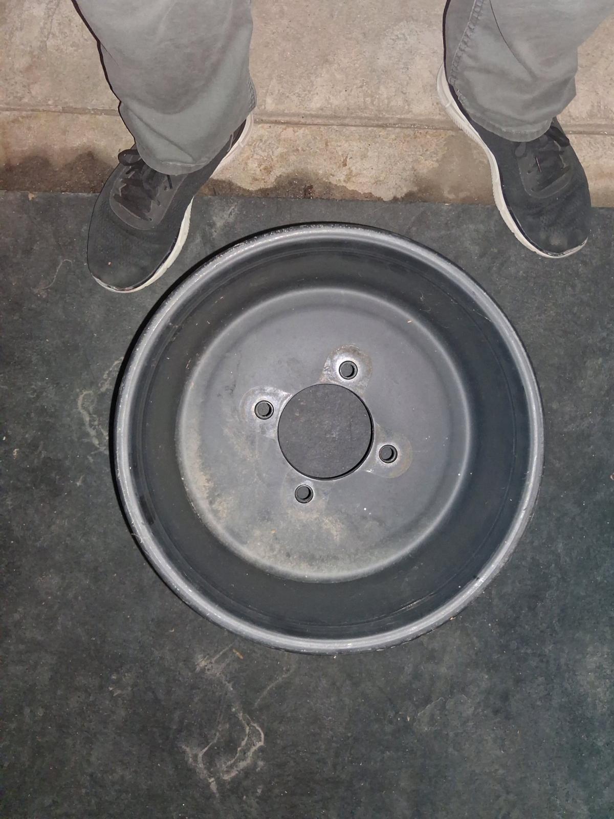 set of 4 aluminum rims in great shap - Clovis, California - FleaMarketBay