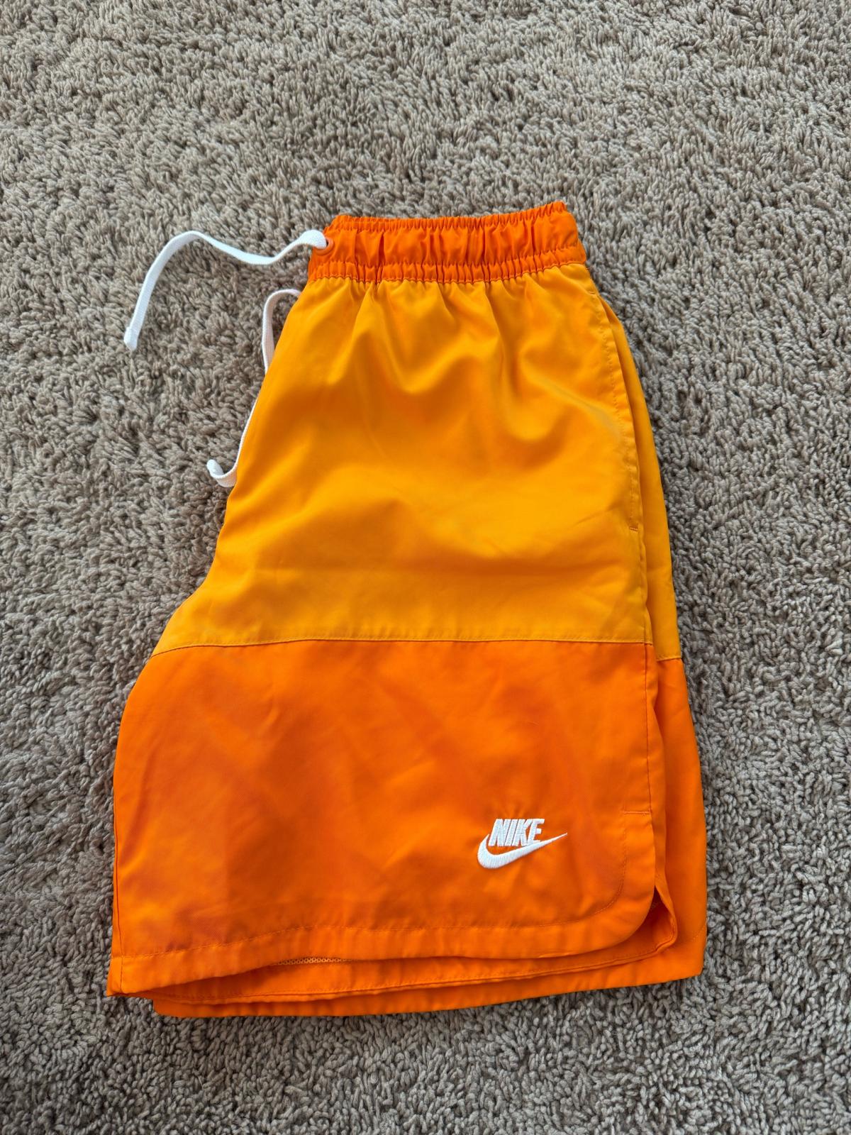 mixed lot of mens shorts - Roxboro, North Carolina - FleaMarketBay