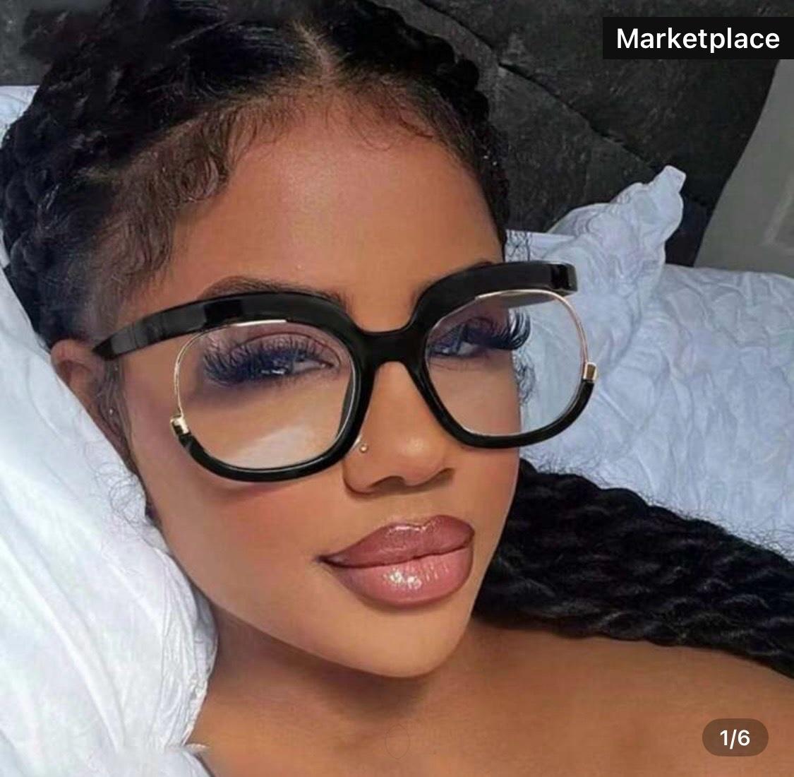 two tone large fashion sunglasses new mint condition - Lynn, Massachusetts - FleaMarketBay