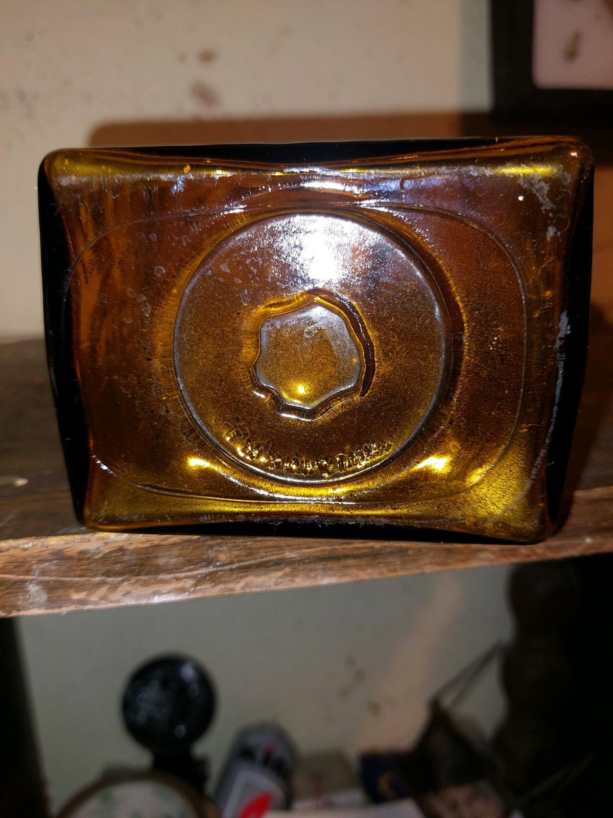 vintage bcboozs old cabin whiskey amber bottle - Hurst, Texas - FleaMarketBay