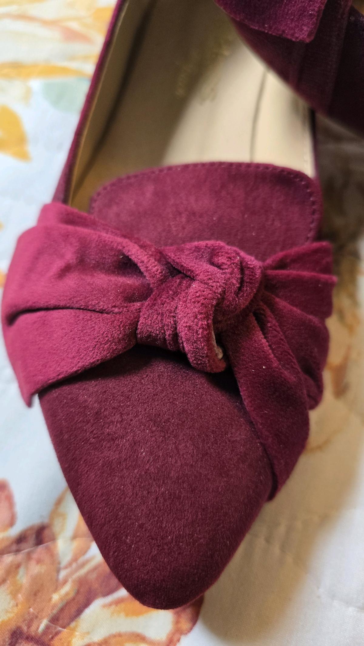 zapato plano color vino - Jemison, Alabama - FleaMarketBay