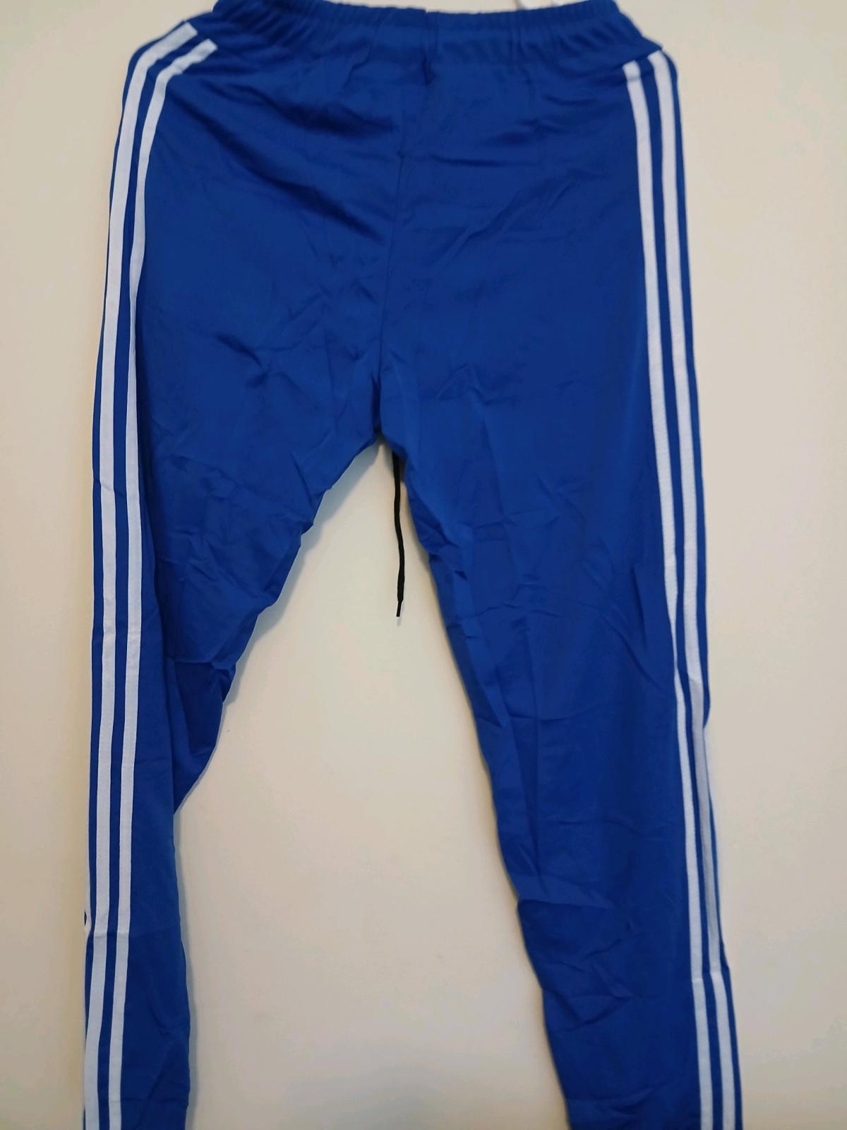 pantalonnes de mujer y hombre - Gastonia, North Carolina - FleaMarketBay