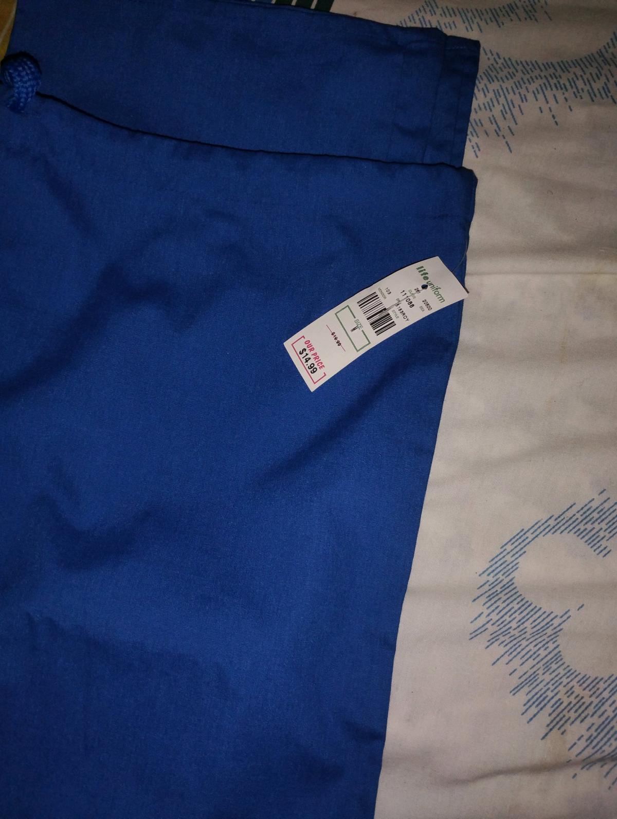 A Nice Womens Pair of Dark Blue Scrub Pants - Swansea, South Carolina - FleaMarketBay