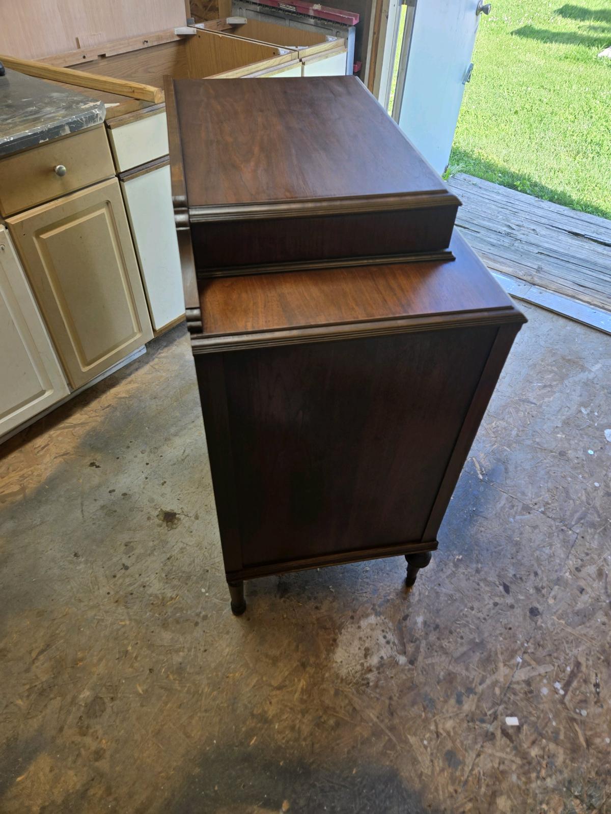 1920s antique 5 drawer dresser in excellent condition - Kokomo, Indiana - FleaMarketBay