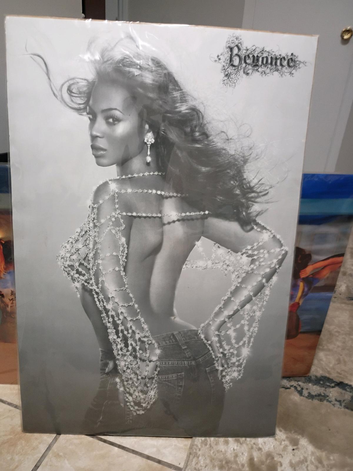 beyonc post good condition - Chattanooga, Tennessee - FleaMarketBay