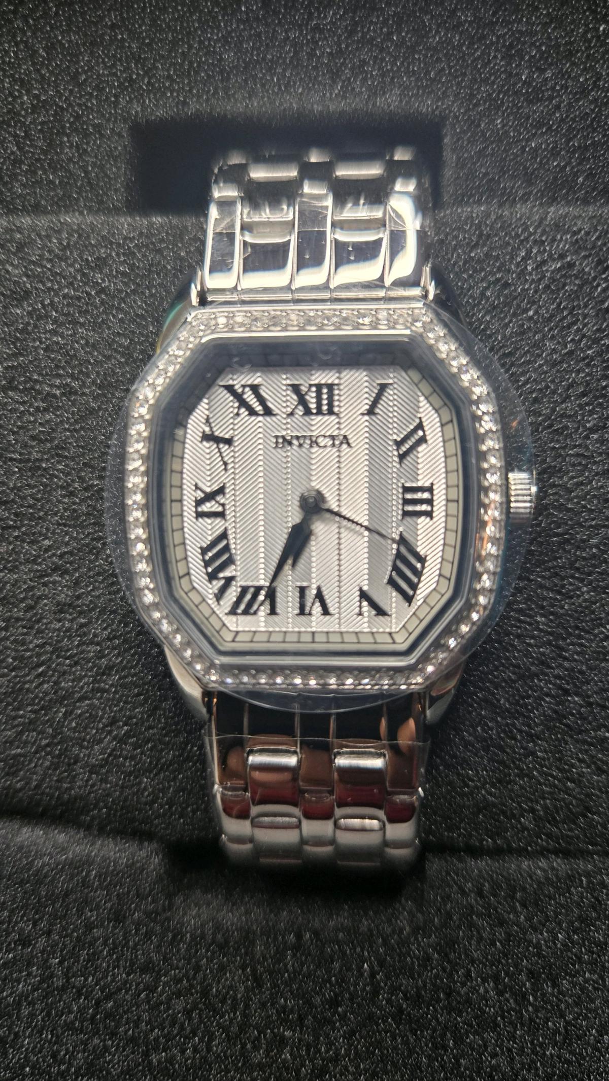 invictia Womens watch - Clearwater, Florida - FleaMarketBay