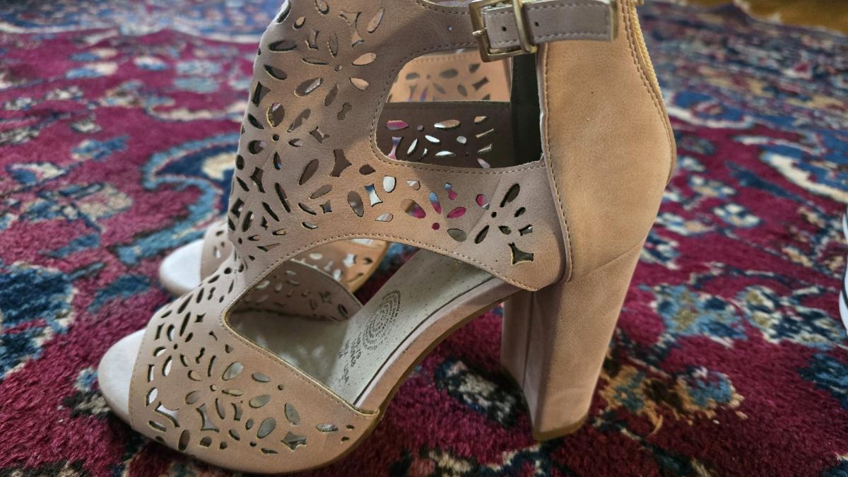 zapatilla de tacn cuadrado - Jemison, Alabama - FleaMarketBay