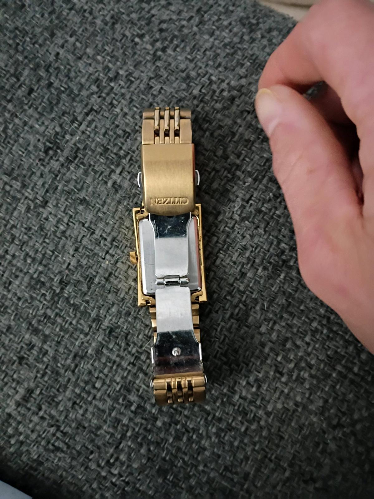 Gold Citizen watch  water resistant japan movmnt - Houston, Texas - FleaMarketBay