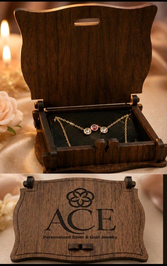 14k gold 3 stone necklace with decerative wood box - Reno, Nevada - FleaMarketBay