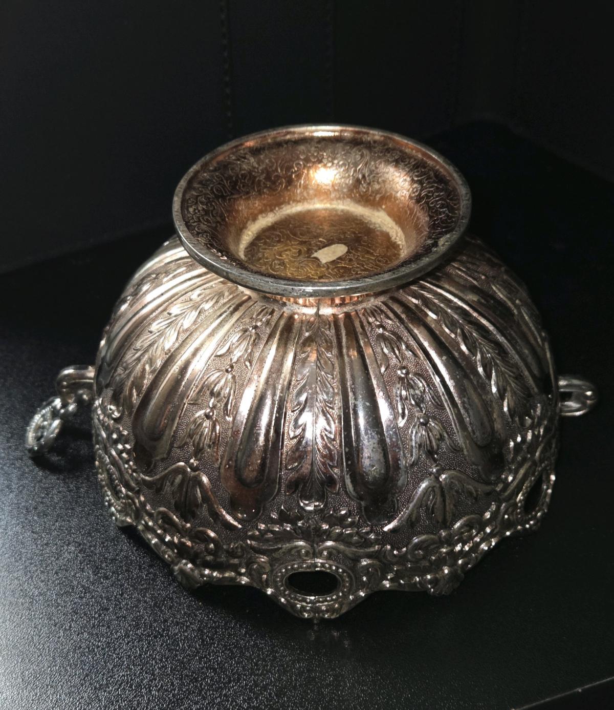A Vintage Leonard Japan Silver Plated Pedestal Candy Dish - San Antonio, Texas - FleaMarketBay