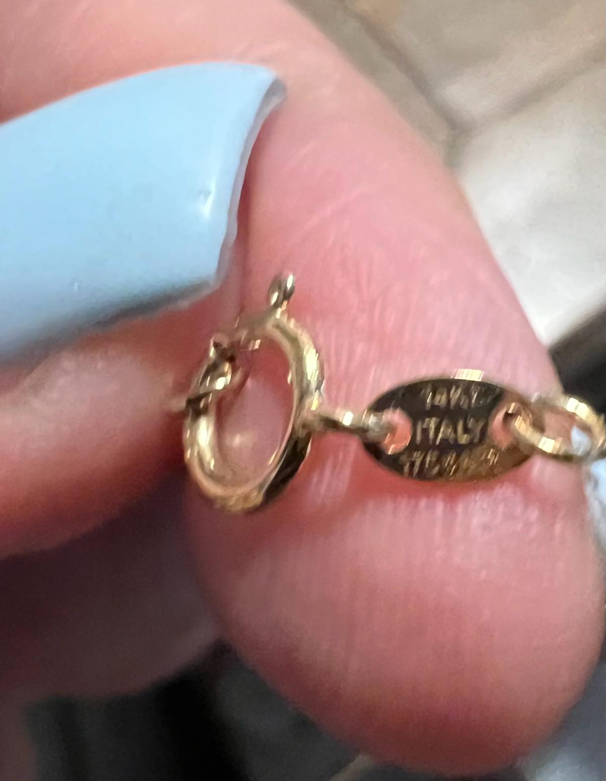 14 karat gold necklace still in box - Lynn, Massachusetts - FleaMarketBay