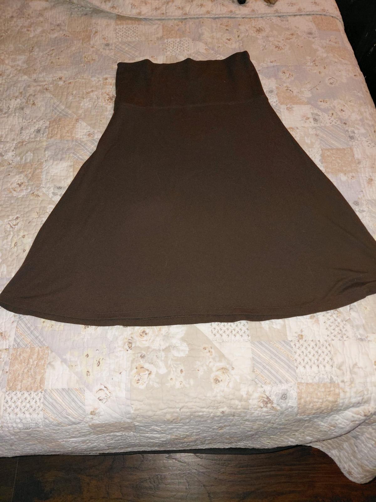 falda de algodn color cafe muy poco uso es acampanada - Adelanto, California - FleaMarketBay