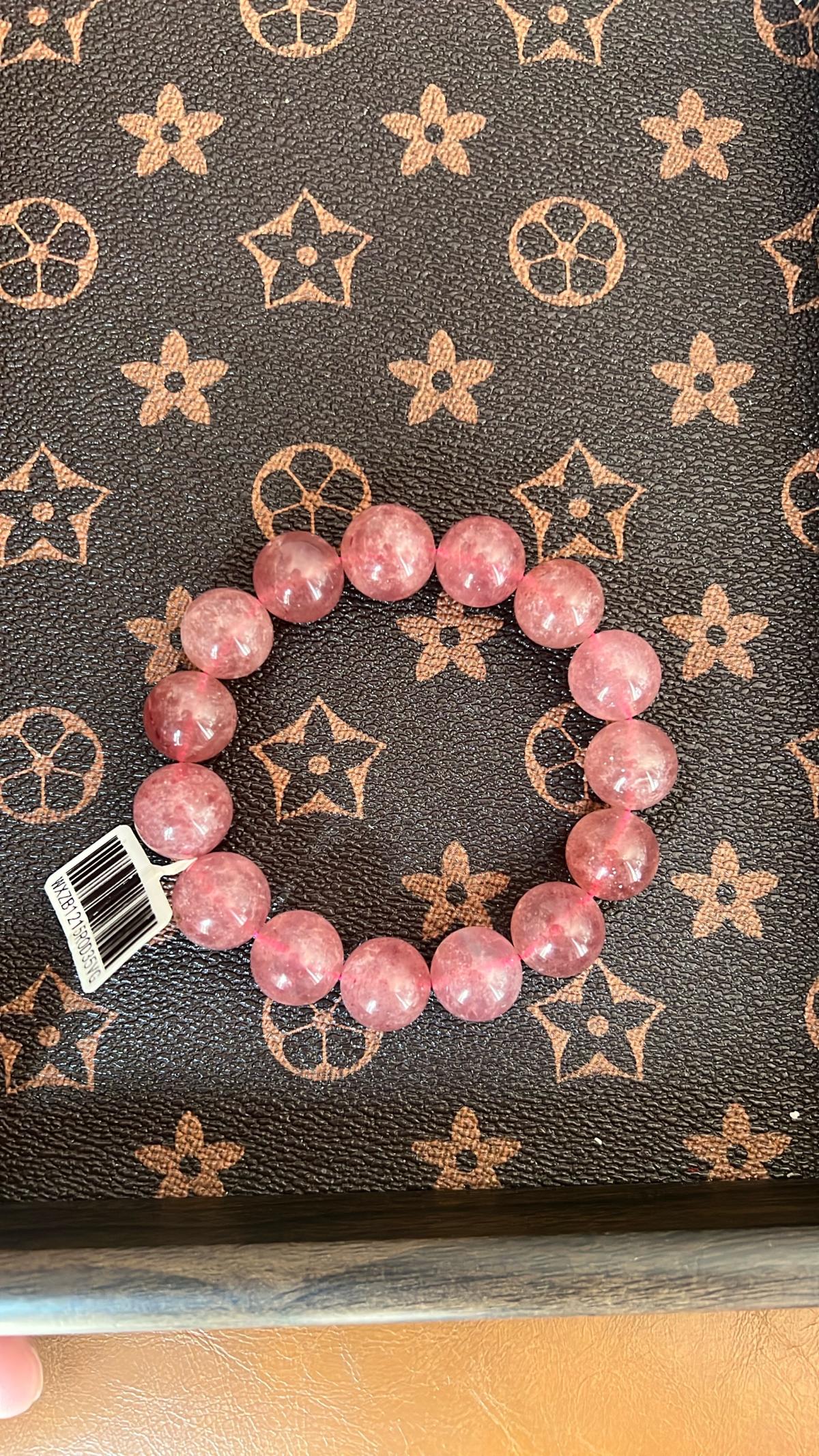Natural High Quality Strawberry Quartz Bracelet 13mm - Philadelphia, Pennsylvania - FleaMarketBay