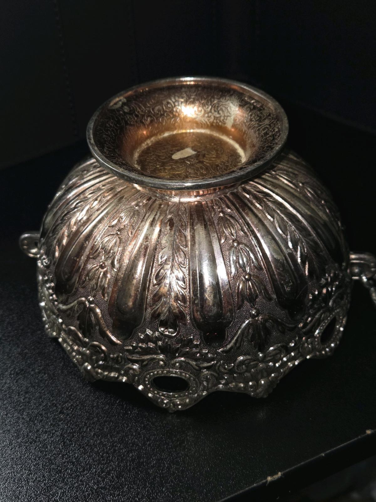 A Vintage Leonard Japan Silver Plated Pedestal Candy Dish - San Antonio, Texas - FleaMarketBay