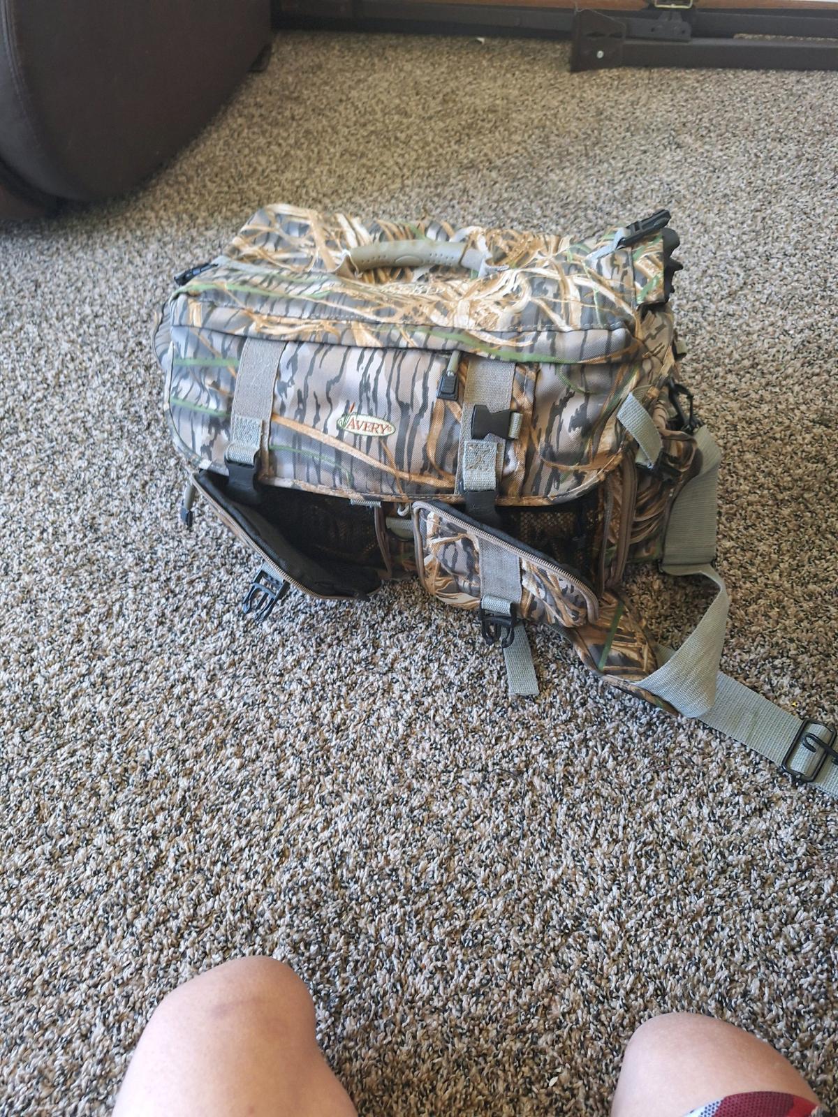 Heavy duty hunting bag - Storm Lake, Iowa - FleaMarketBay