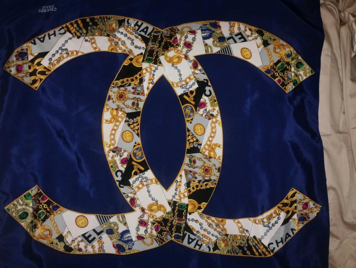 vintage Chanel Scarf hand rolled edges - Mead, Washington - FleaMarketBay