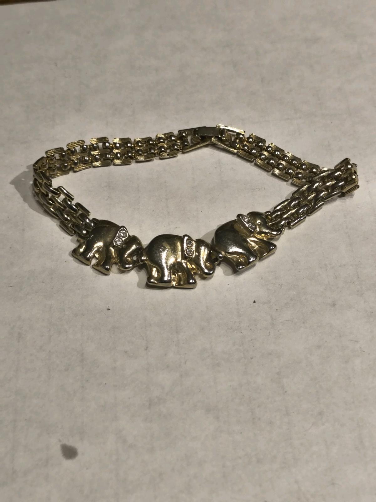 Vintage Costume Jewelry Bracelet Lot - Aurora, Colorado - FleaMarketBay