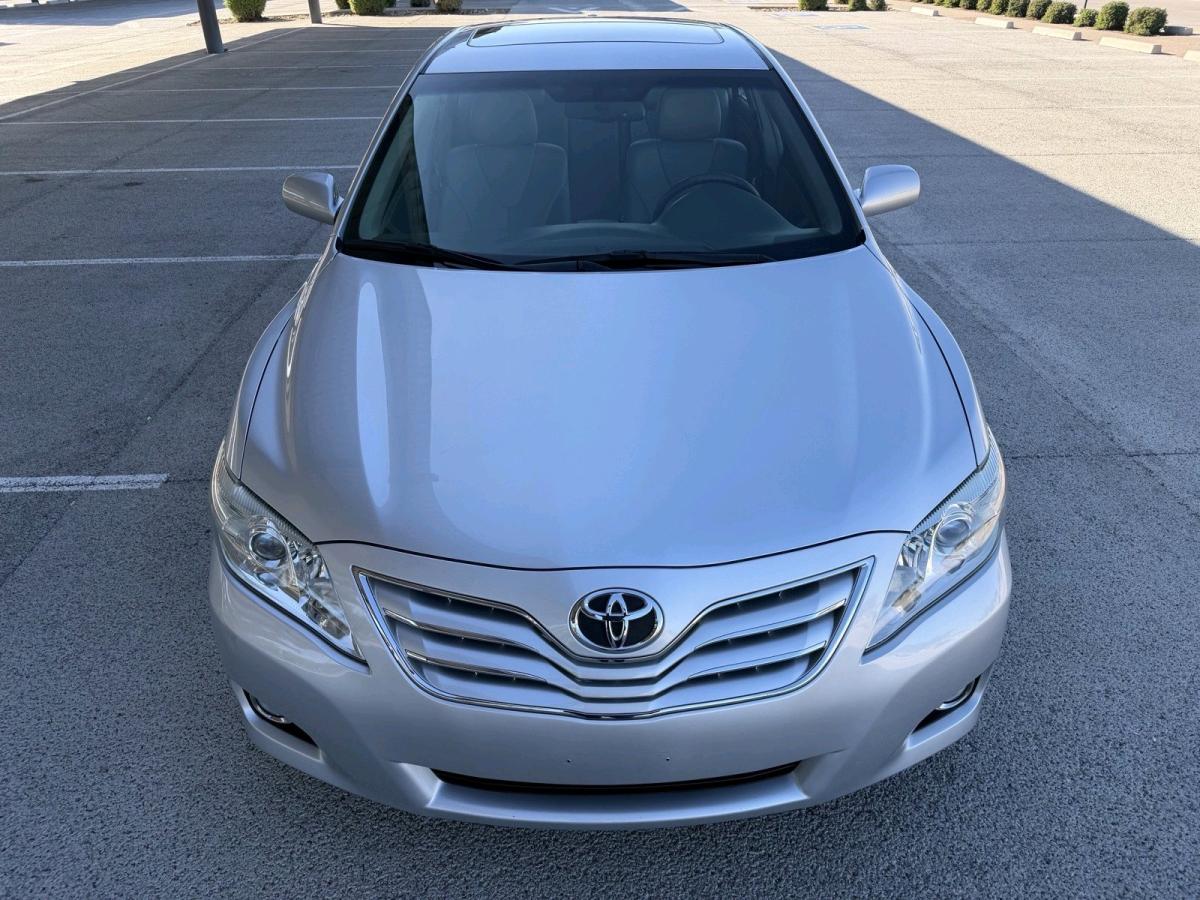 2010 Toyota Camry SE Very good - Adelanto, California - FleaMarketBay