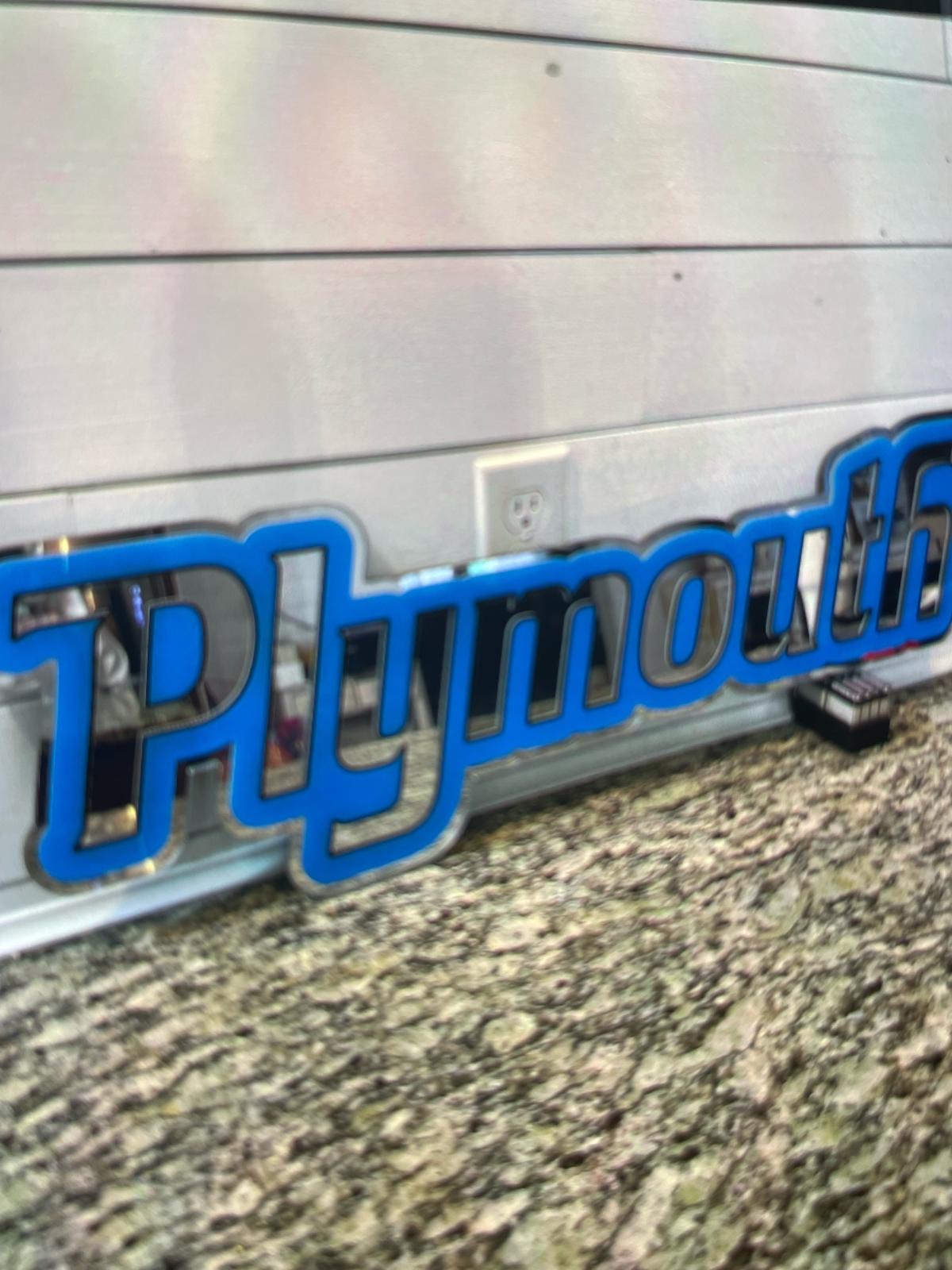 Chrysler and Dodge light up signs LED - Mc Clellandtown, Pennsylvania - FleaMarketBay