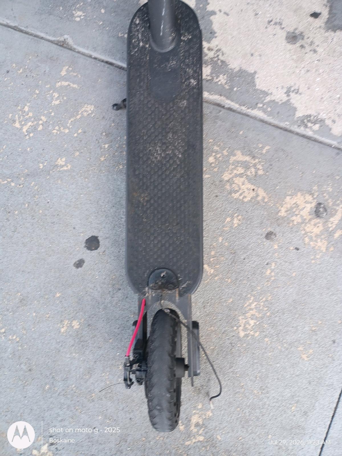 Joyhis JS Android Electric Scooter W Charger - Stuart, Florida - FleaMarketBay