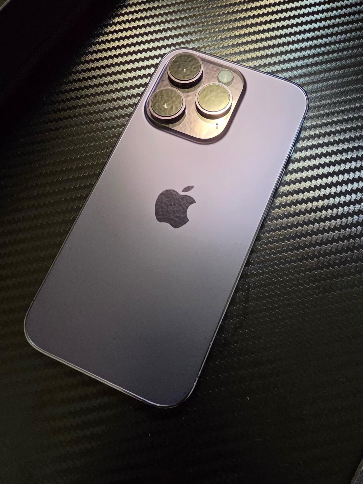 apple iphone 14 pro unlocked 256gb - Los Angeles, California - FleaMarketBay