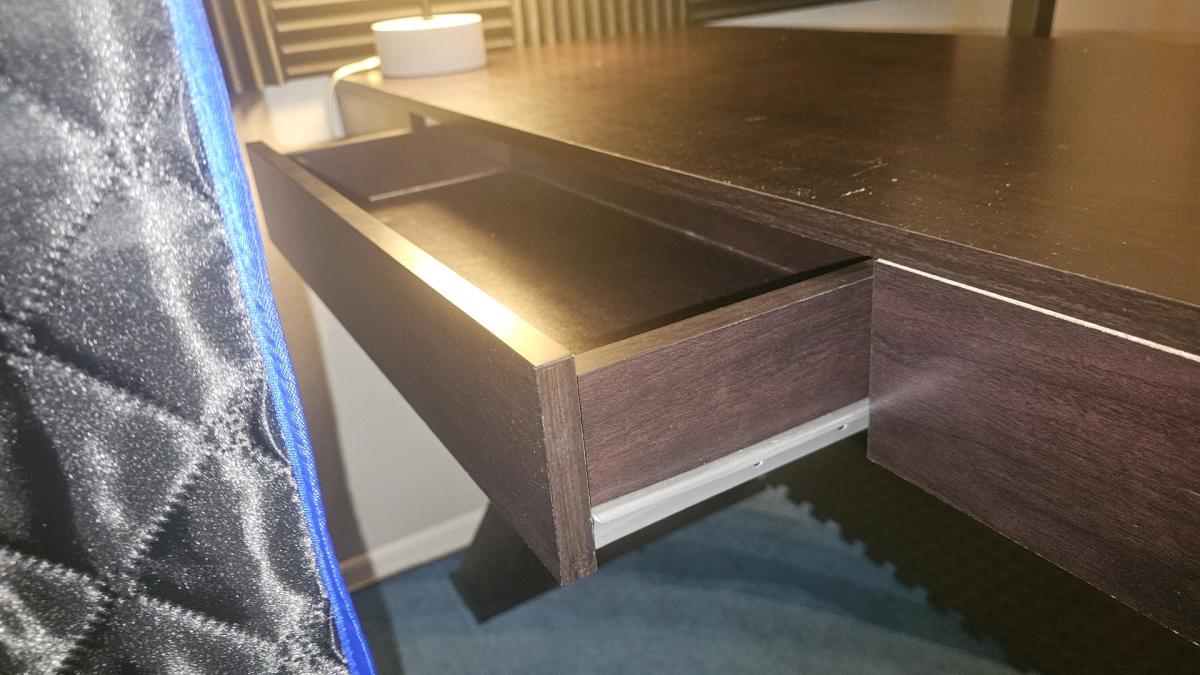 Dark walnut office desk - Tucson, Arizona - FleaMarketBay