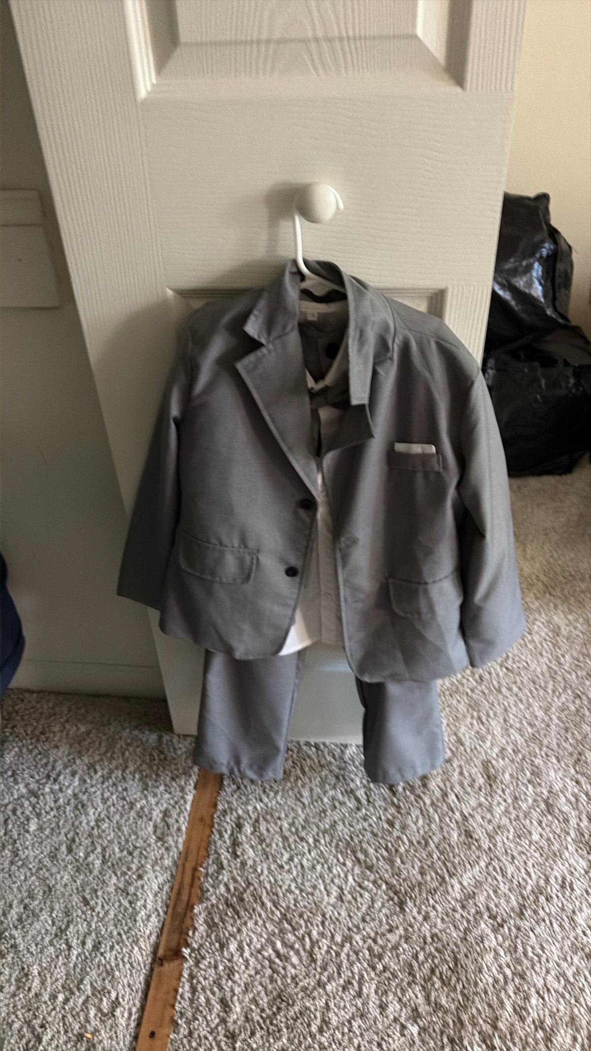 boy tuxedo - Charlotte, North Carolina - FleaMarketBay