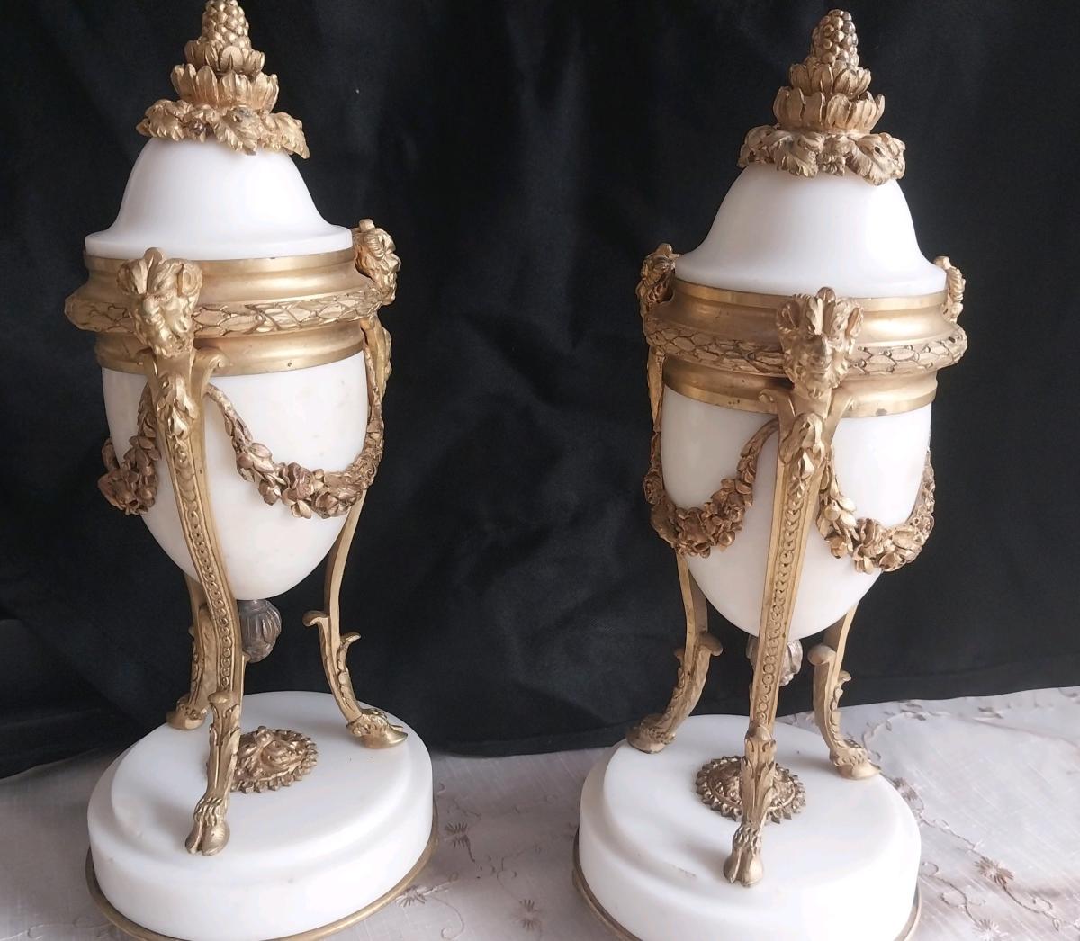 17th 18th century Louise the XVI Marble and bronze statues - Mamaroneck, New York - FleaMarketBay