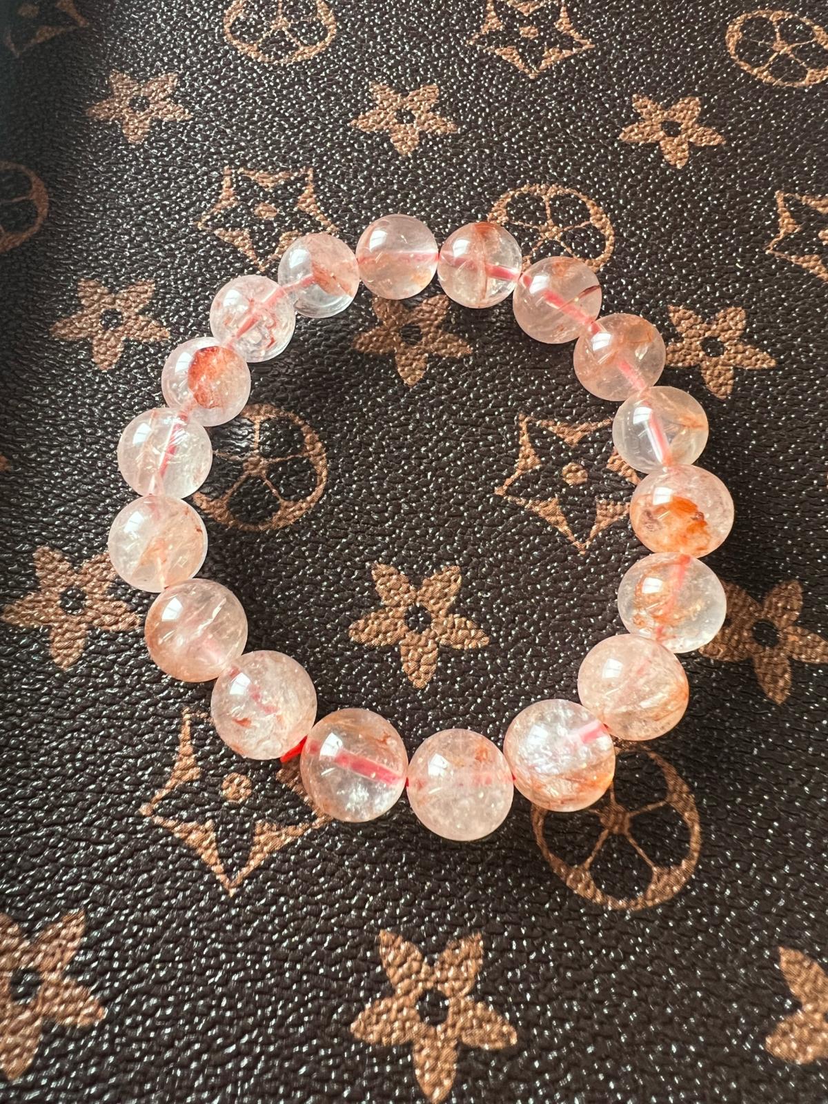 11mm Red Inclusion Flower Quartz Stretch Bracelet Glossy Uni - Pennsylvania Furnace, Pennsylvania - FleaMarketBay