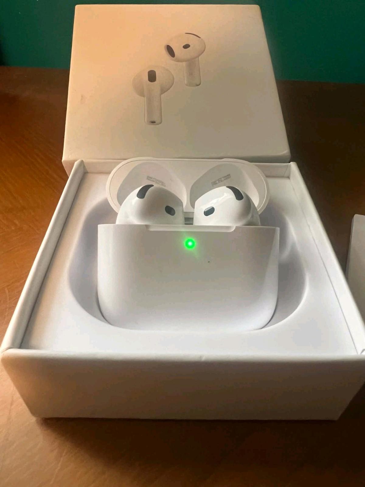 airpods 4 with ANC - Georgetown, Delaware - FleaMarketBay