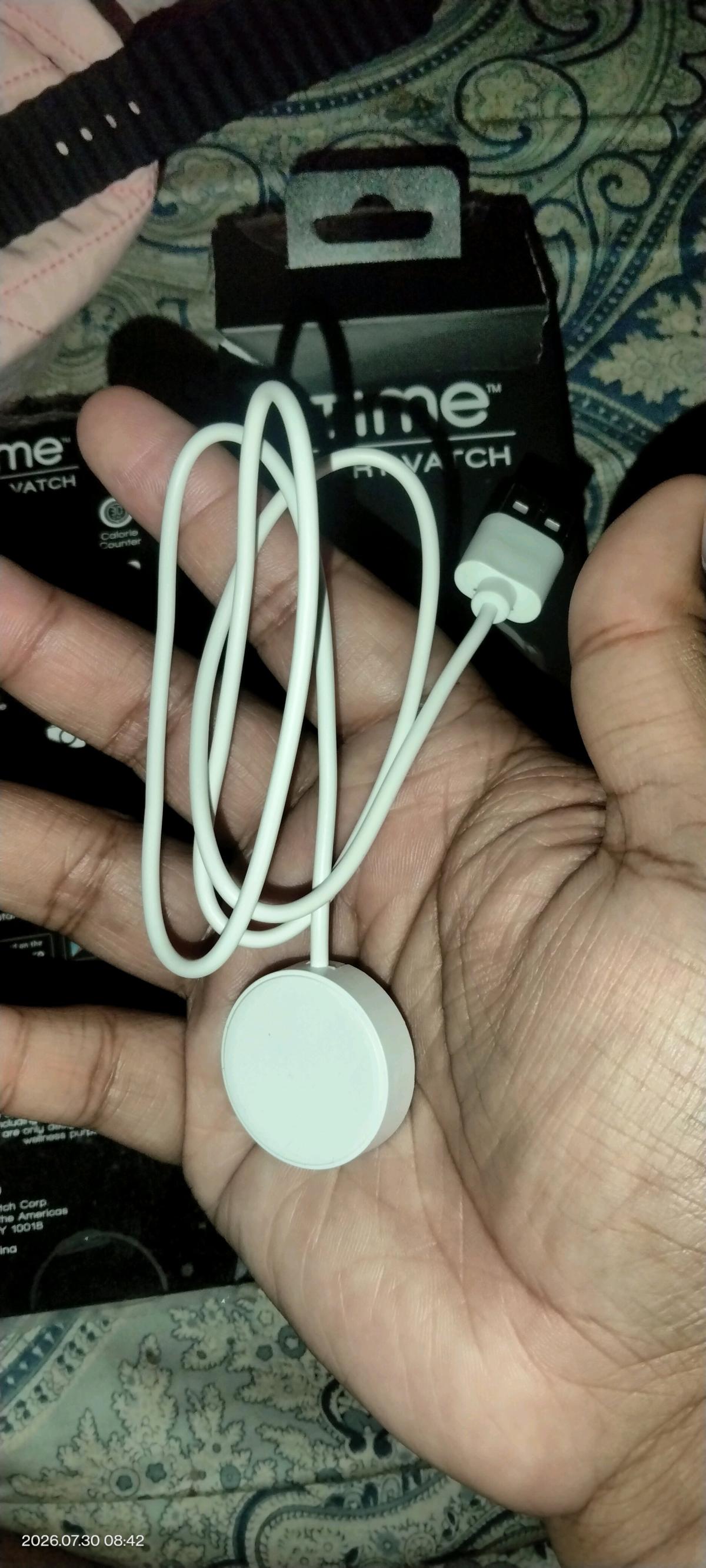 selling a smartwatch - California City, California - FleaMarketBay