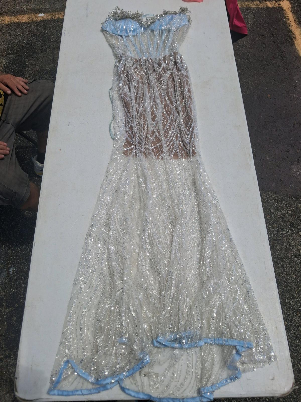 prom bridesmaid flower girl dresses - North Versailles, Pennsylvania - FleaMarketBay