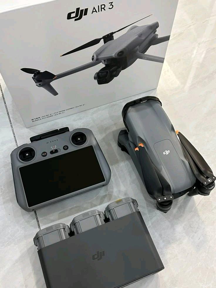 DJI Air 3S Fly More Combo - Addieville, Illinois - FleaMarketBay