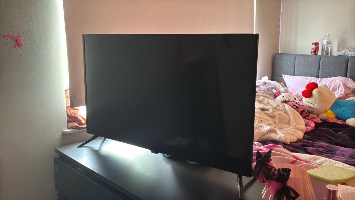 42 inch Amazon Fire Stick Tv - Robinson, Pennsylvania - FleaMarketBay