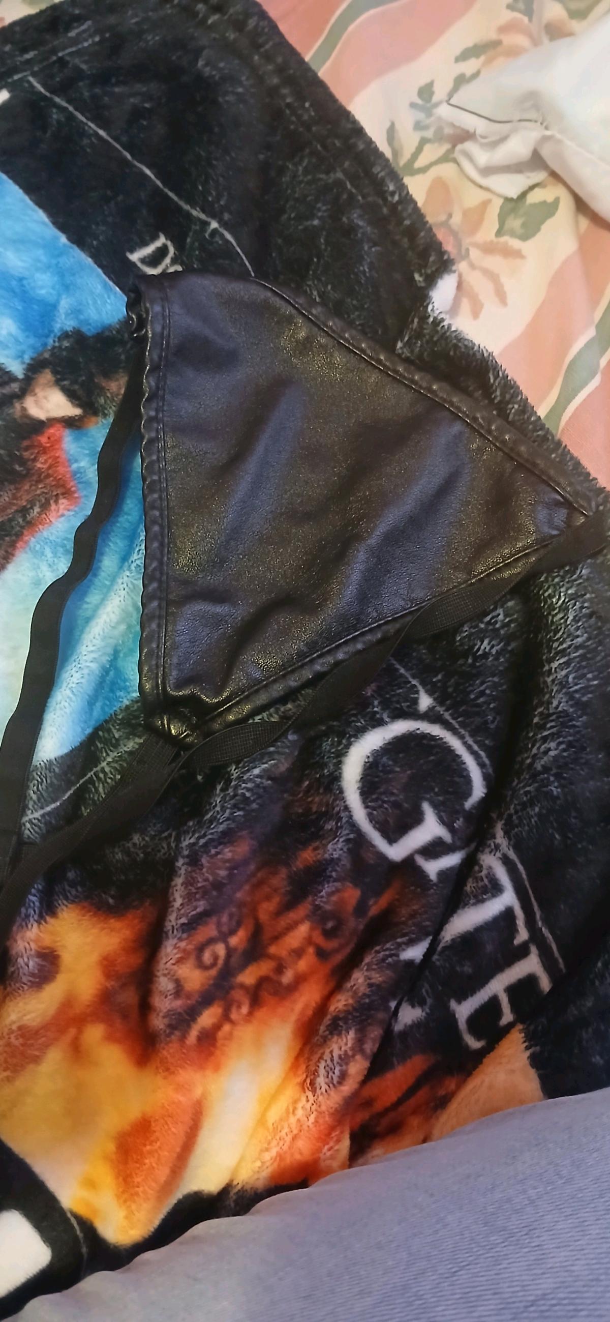 thongs and bikini underwear - Anthony, New Mexico - FleaMarketBay