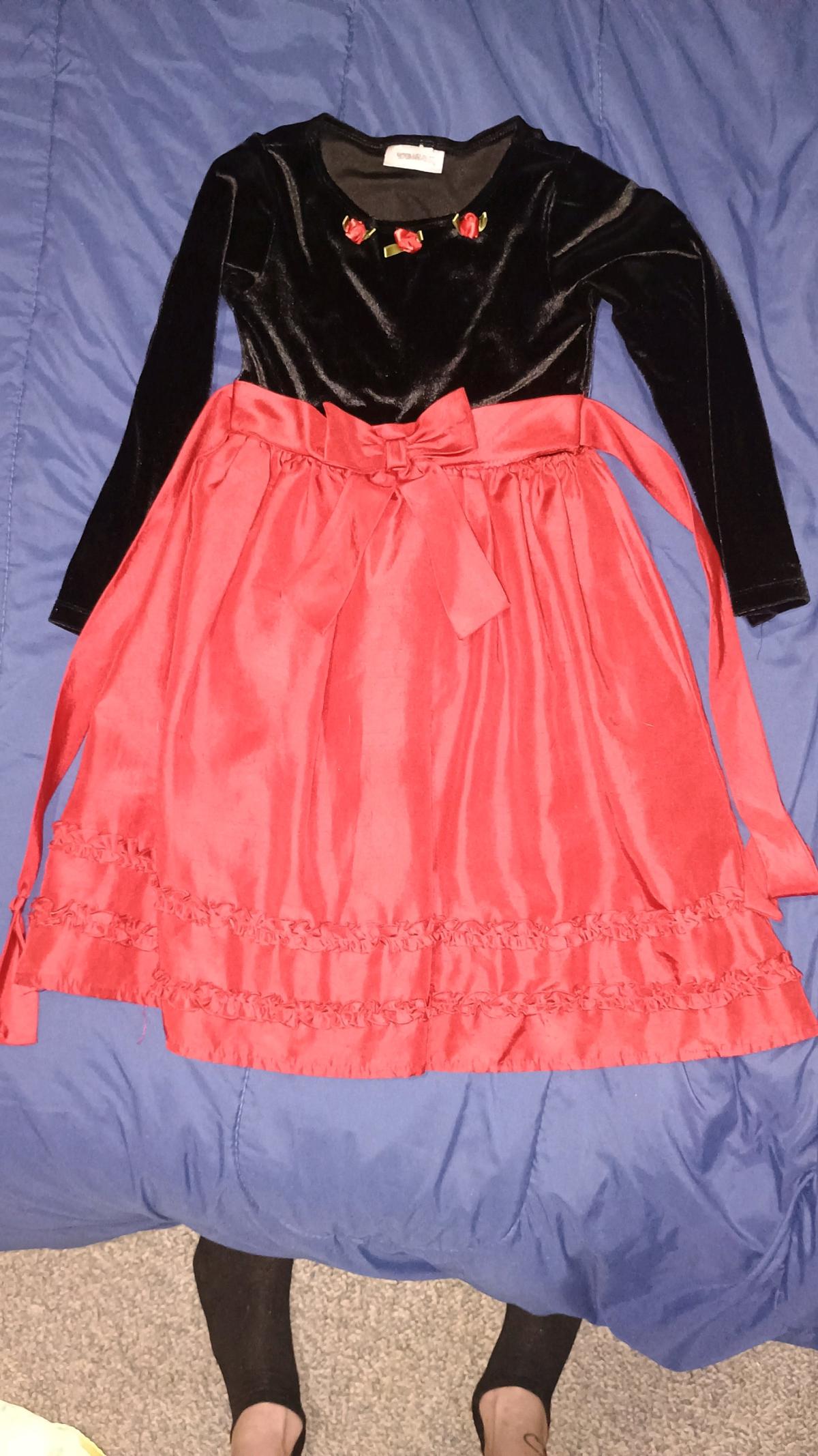 Various Girls Dresses - Dearborn Heights, Michigan - FleaMarketBay