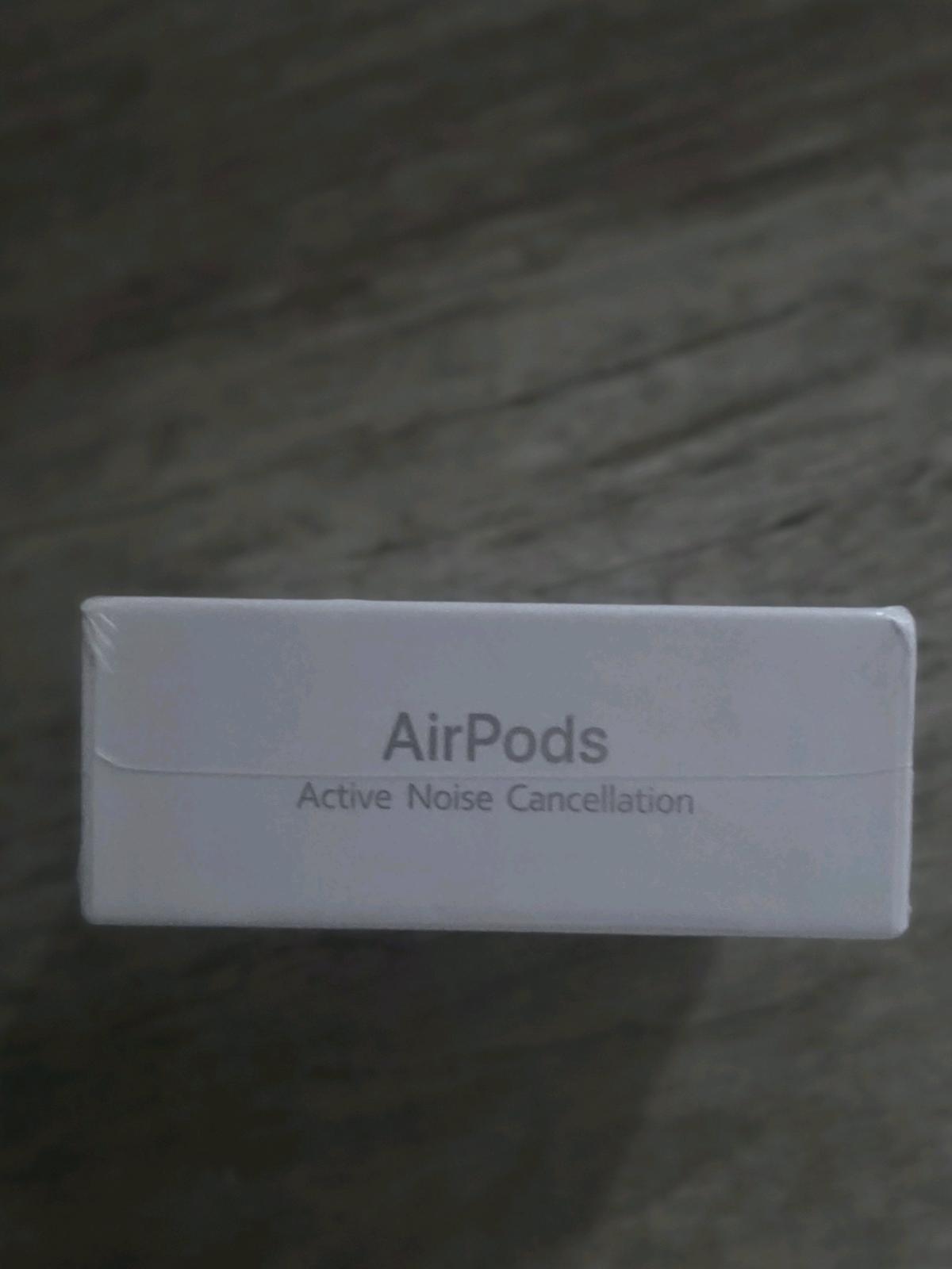 Airpods 4 noise cancellation - Santa Cruz, California - FleaMarketBay
