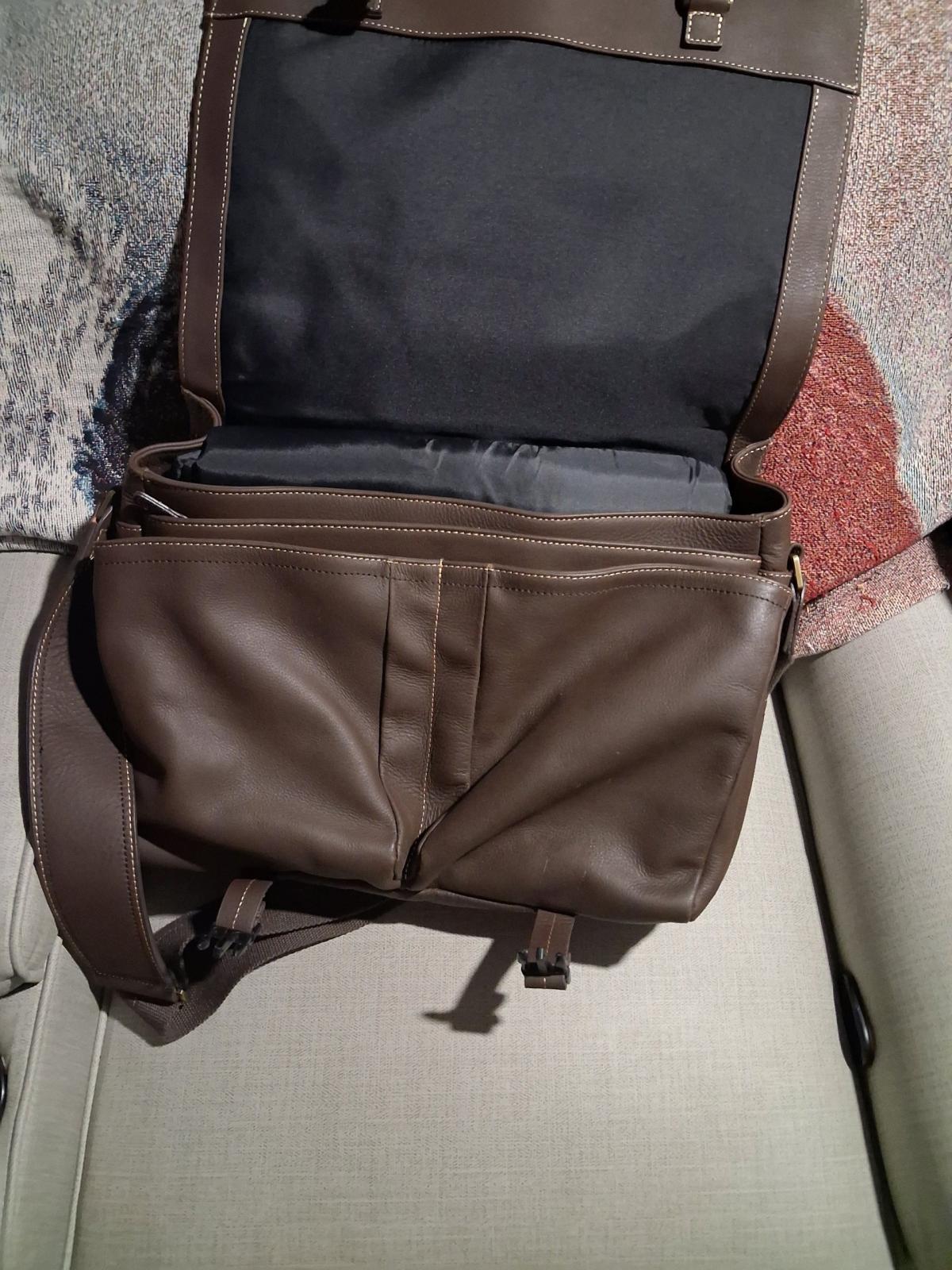 amerileather messages bag  brand new with brown  slip  buy - Clearwater, Florida - FleaMarketBay