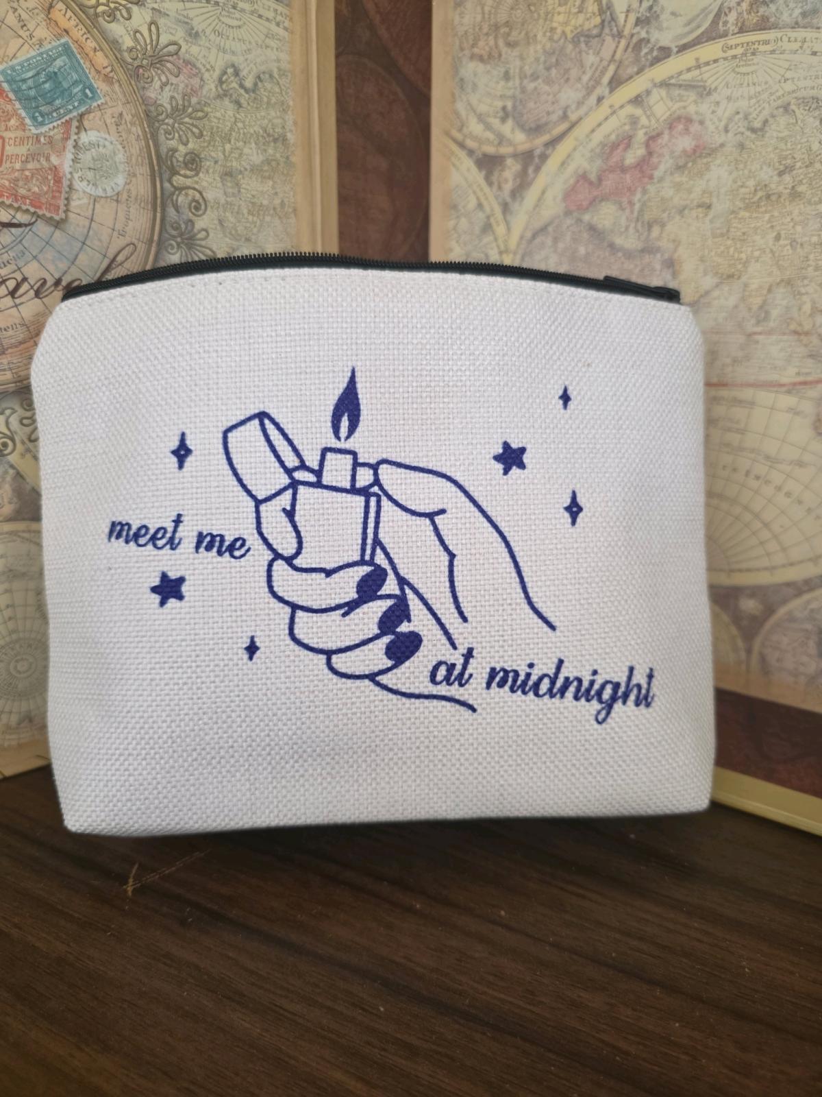 New meet me at midnight  makeup bag 9 x 7 in R1 - Orem, Utah - FleaMarketBay