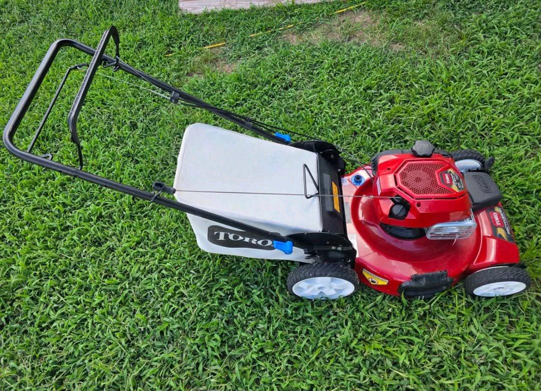 TORO 725HP selfpelropelled Mower - Alicia, Arkansas - FleaMarketBay