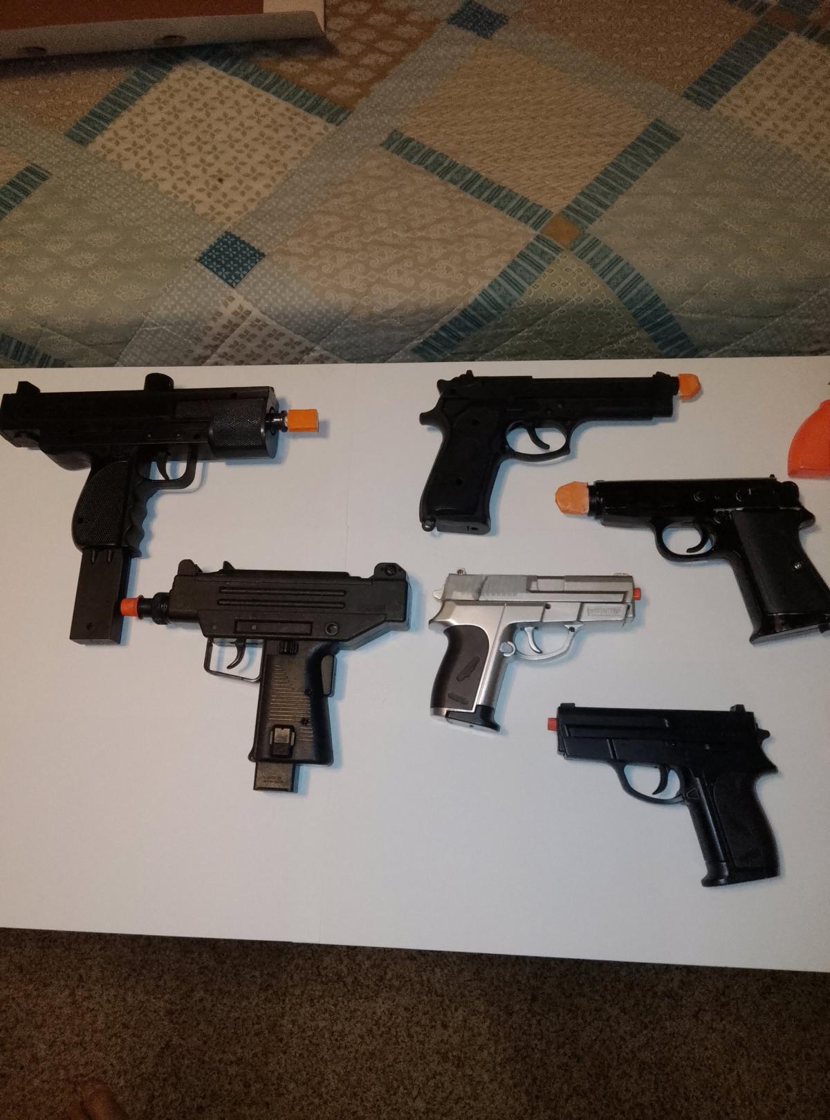 TOY GUN LOT - Lake Dallas, Texas - FleaMarketBay