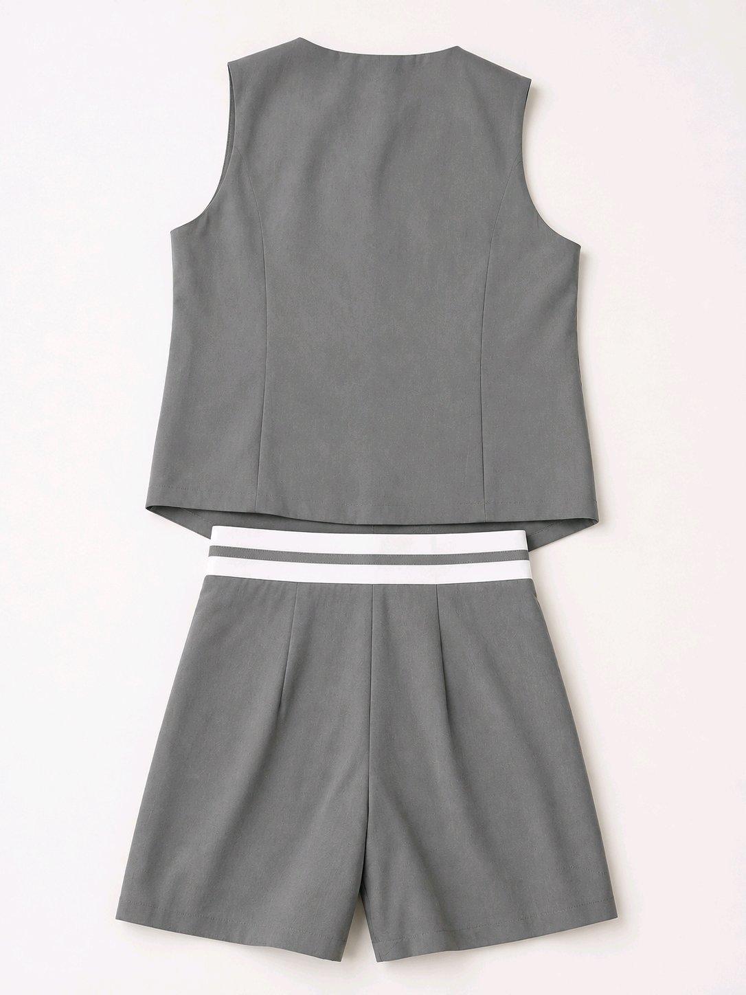 Womens Clothing Sale  Everything 10 - Durham, North Carolina - FleaMarketBay