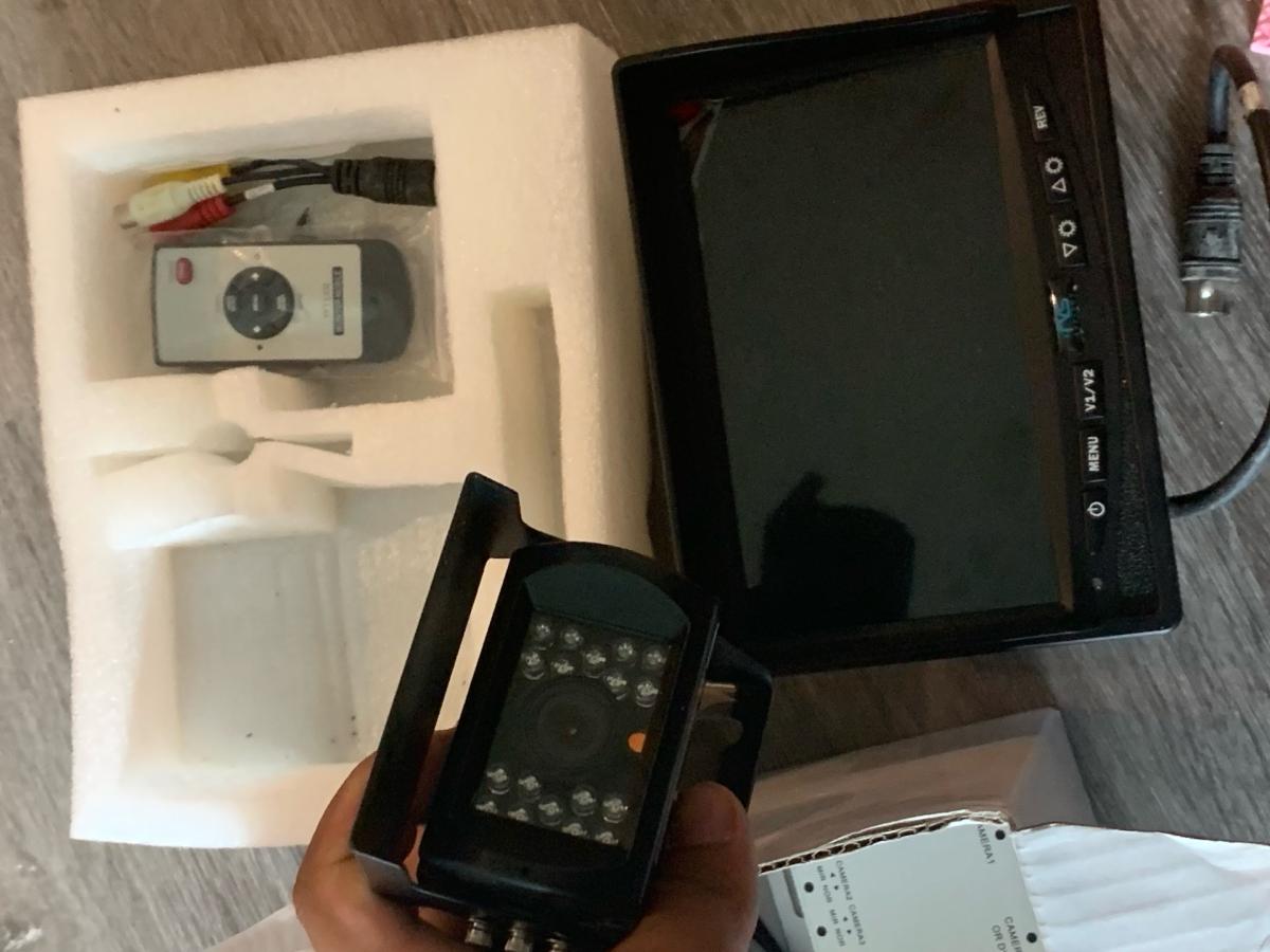 eRapta Sistema de Cmara de Respaldo para RV A9 con Monitor G - Ocala, Florida - FleaMarketBay
