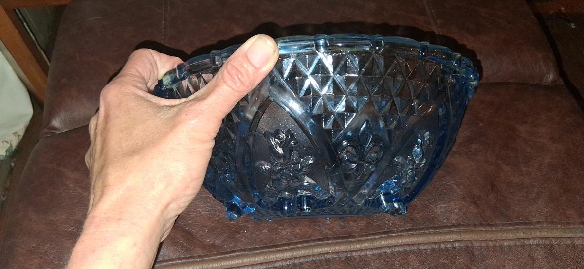 KIG blue pressed glass bowl - Mayking, Kentucky - FleaMarketBay