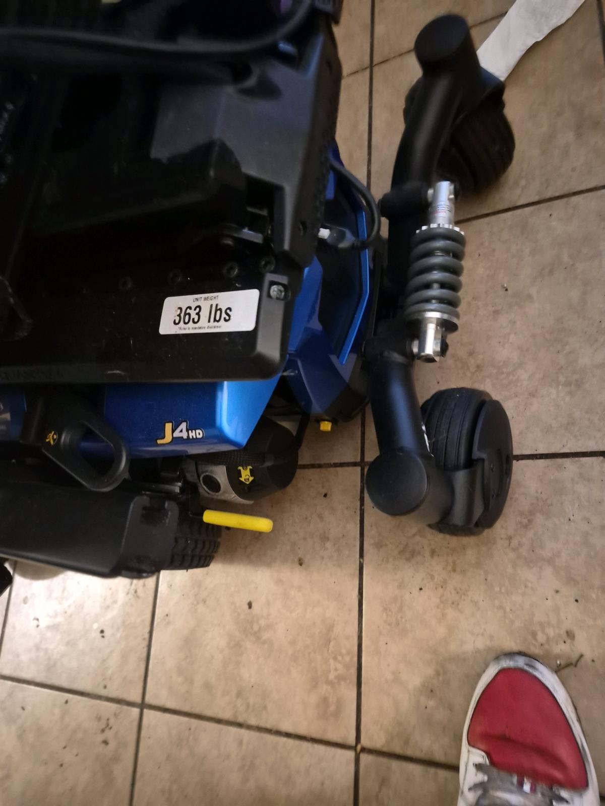 bariatric Electric wheel chair - Kissimmee, Florida - FleaMarketBay