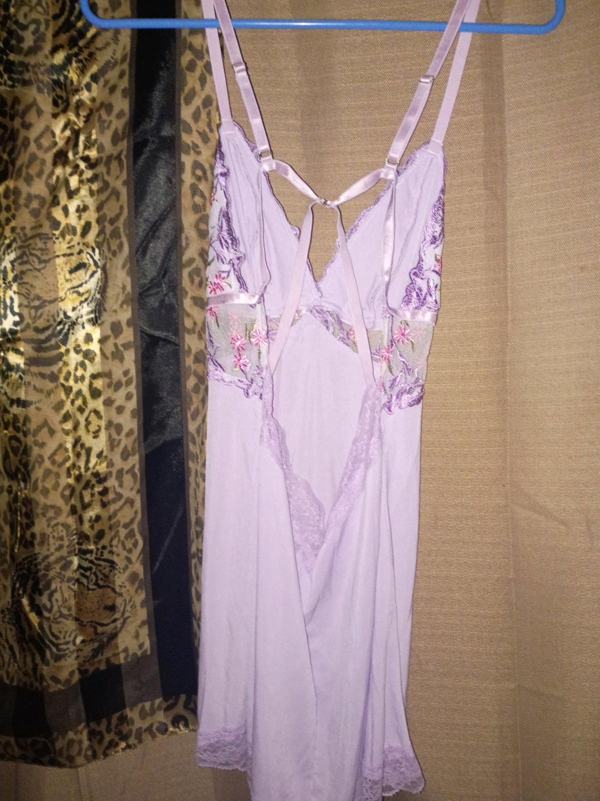 A Super Sexy Womans Purple New Lingerie Outfit with Flowers - Swansea, South Carolina - FleaMarketBay